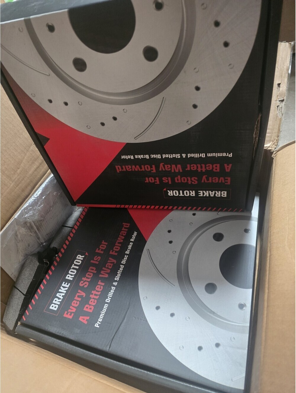R1 Concepts Front Brake Rotor & Pad Kit Drilled Slotted Open Box Unused BKTA129F - Picture 2 of 9